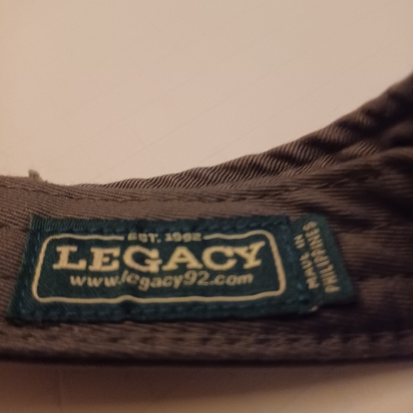 Tethered Gray Visor with Crimson  WSC Coup Logo - Picture 5 of 8